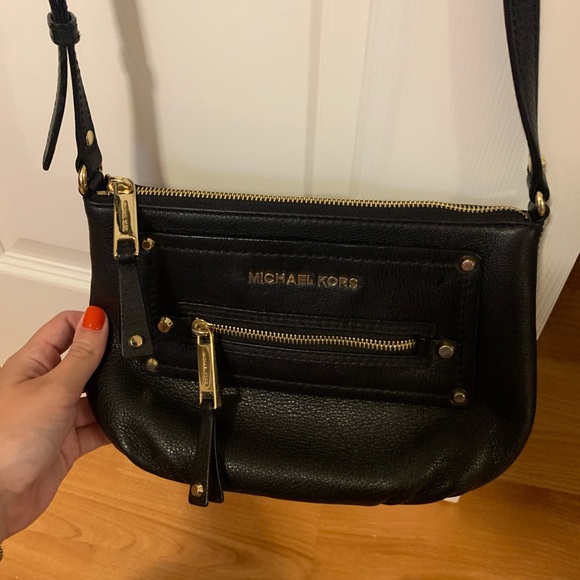 Michael Kors Black Crossbody Bag - Picture 2 of 5